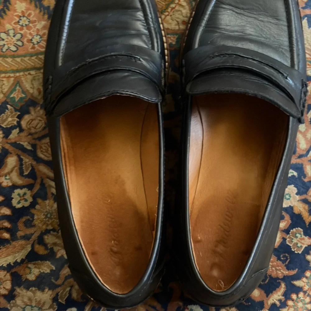 Like new Madewell size 8.5 black leather penny loafers. - Picture 6 of 11